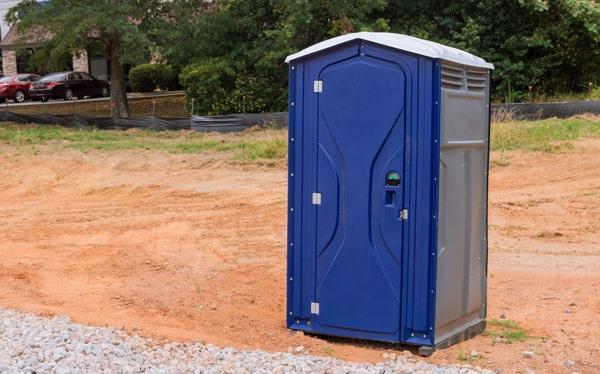horn-lake Porta Potty
